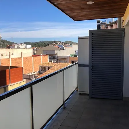Central, Oceanfront Apartment